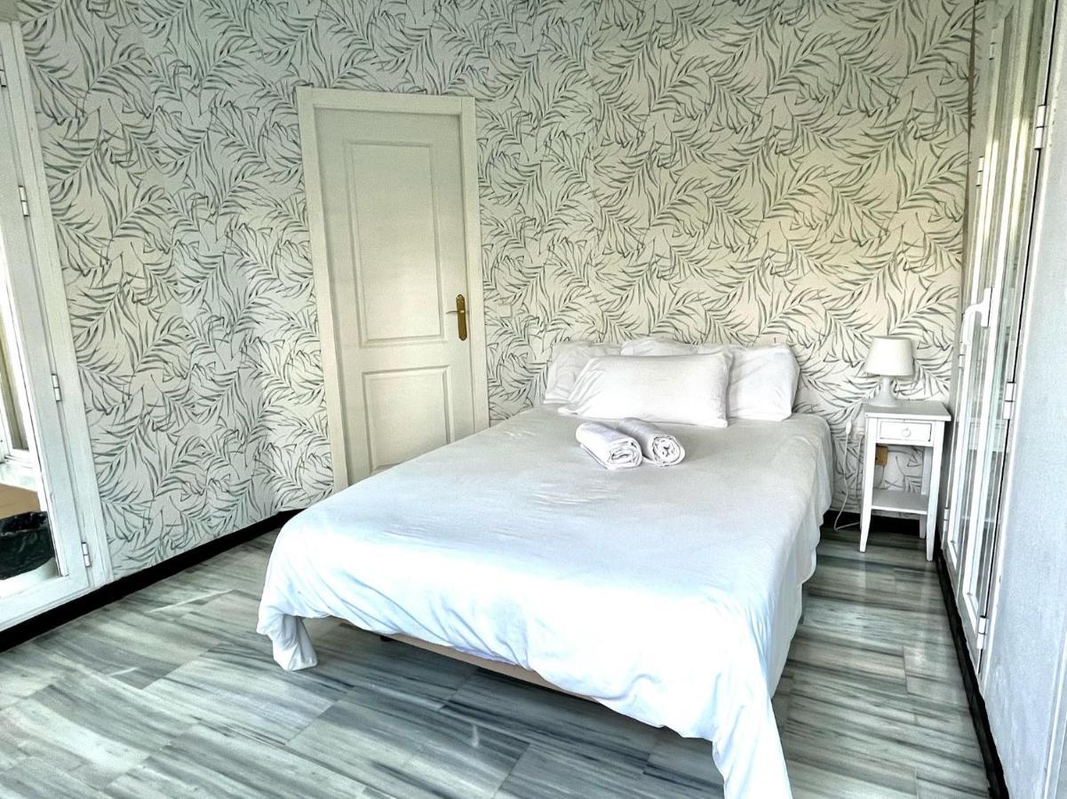 マルベーリャPuerto Banus With Private Gardenアパートメント エクステリア 写真